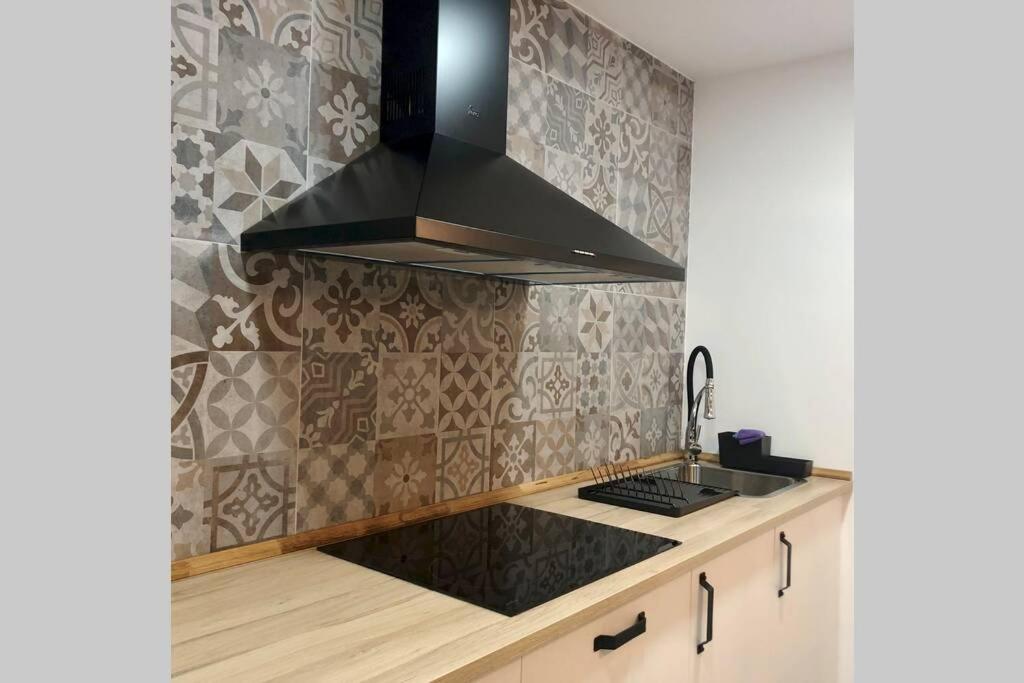 M5 Cool Terrace. Metro 1 Min. Center 15' By Metro Apartment Есплугес де Лобрегат Екстериор снимка